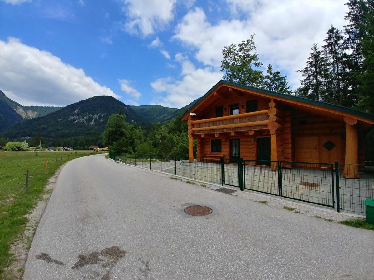 Ferienwohnungen Blockhaus - Zwergenhaeusl Grünau im Almtal Екстериор снимка